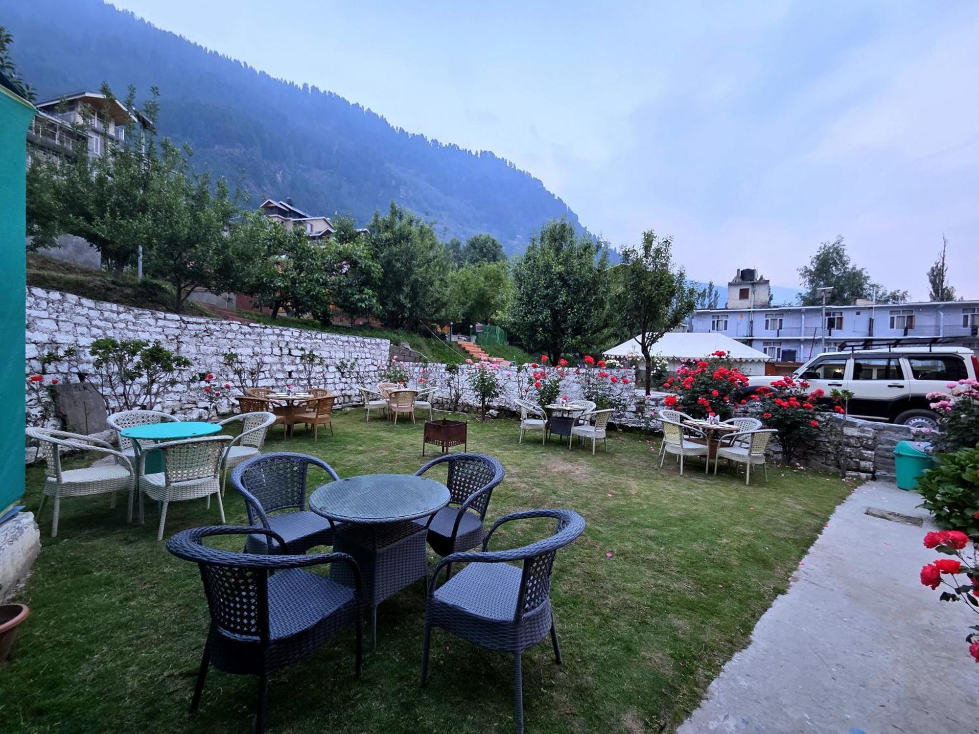 Hill River Resort By West Western Manāli Exterior foto